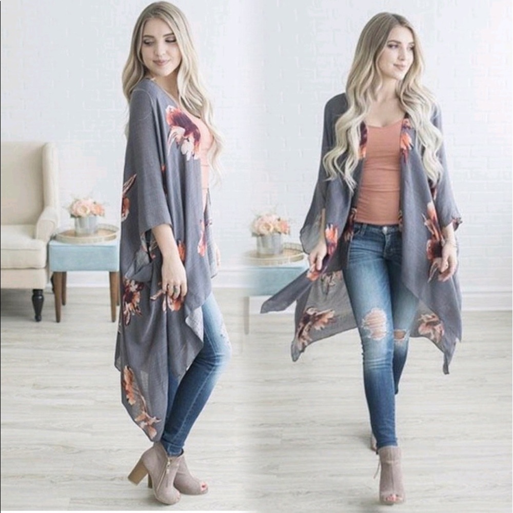 Sold do not purchase New Bohemian Print Kimono - Picture 2 of 7